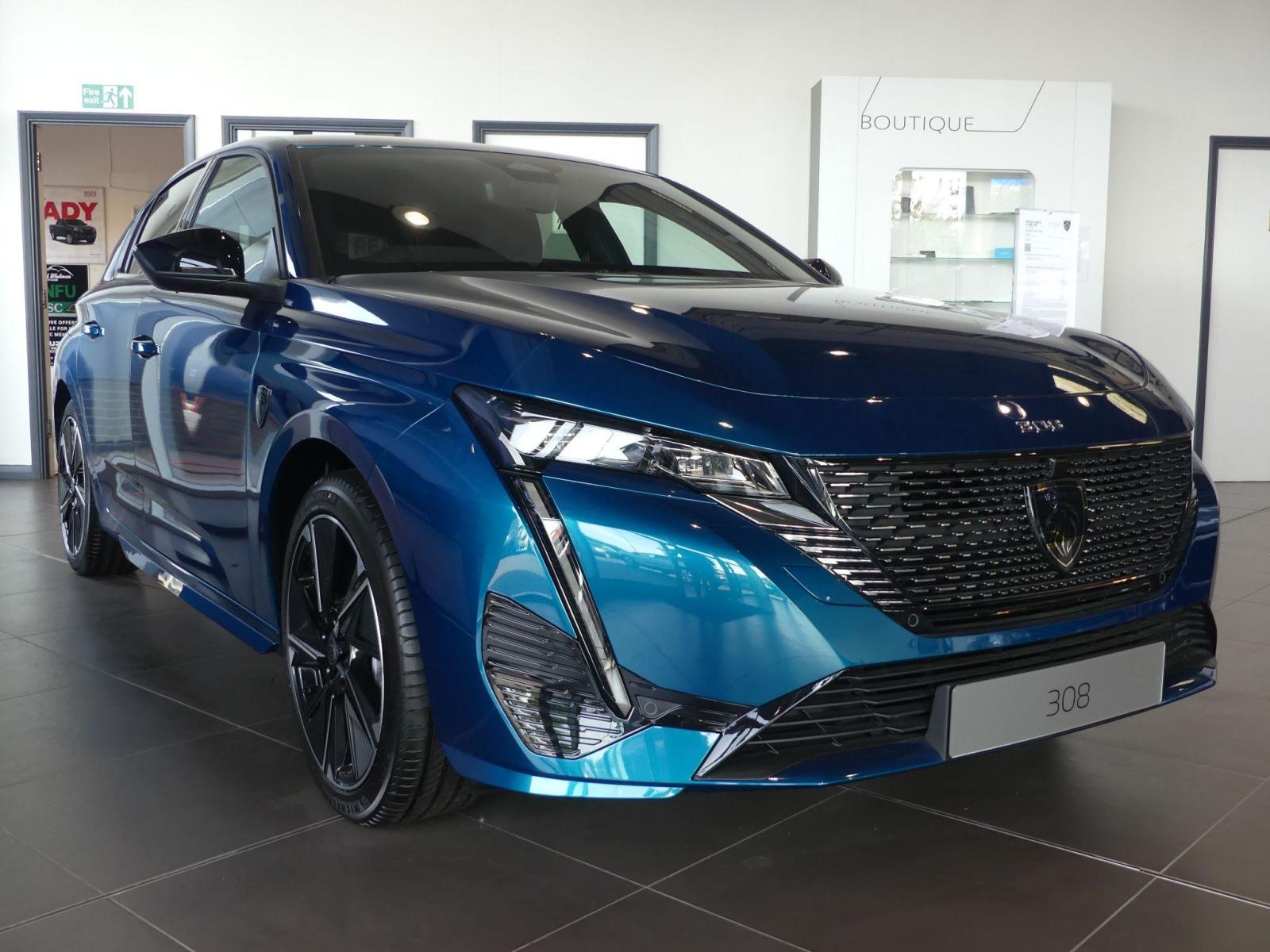 2025 Peugeot E-308