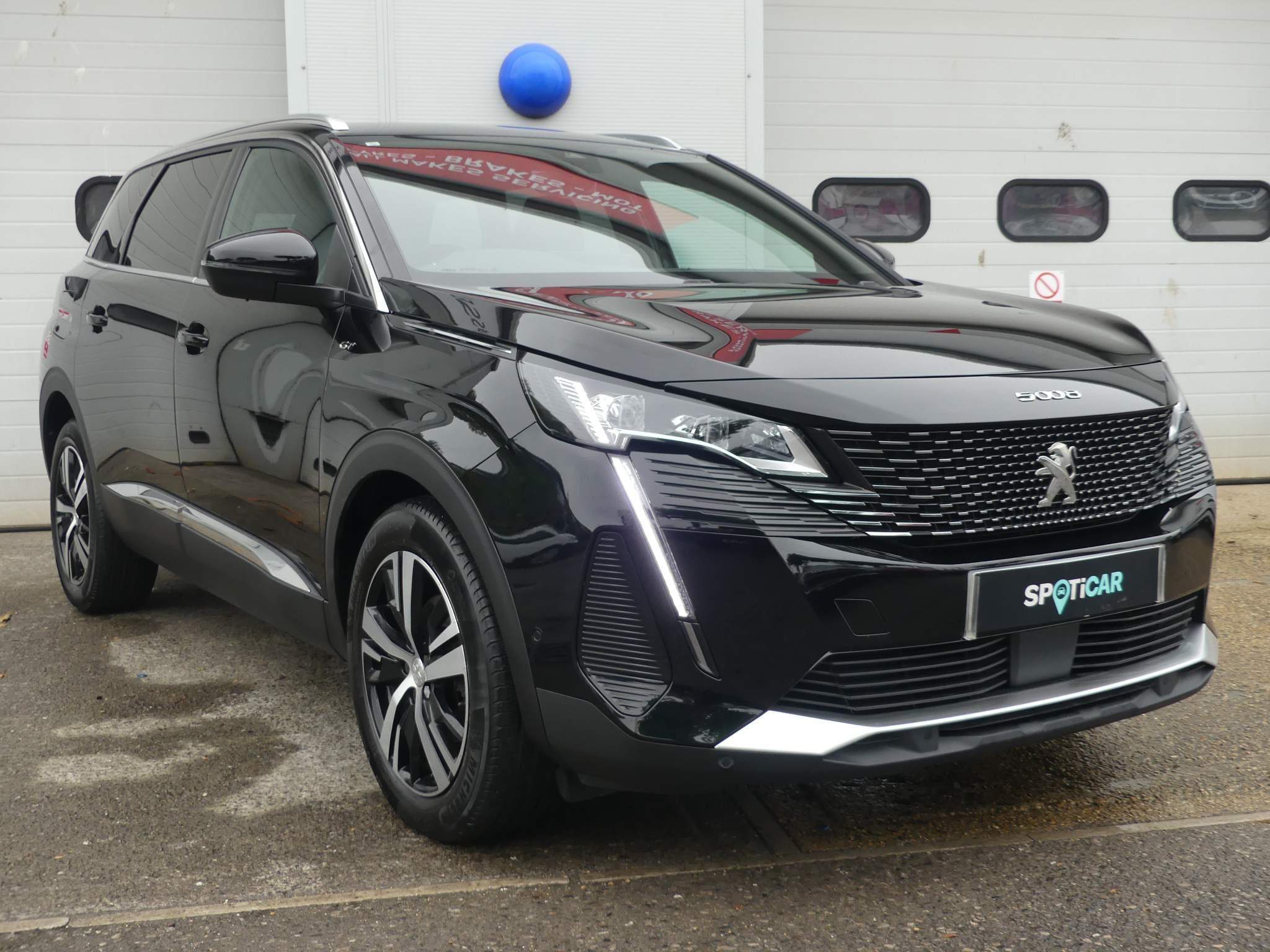 2021 Peugeot 5008